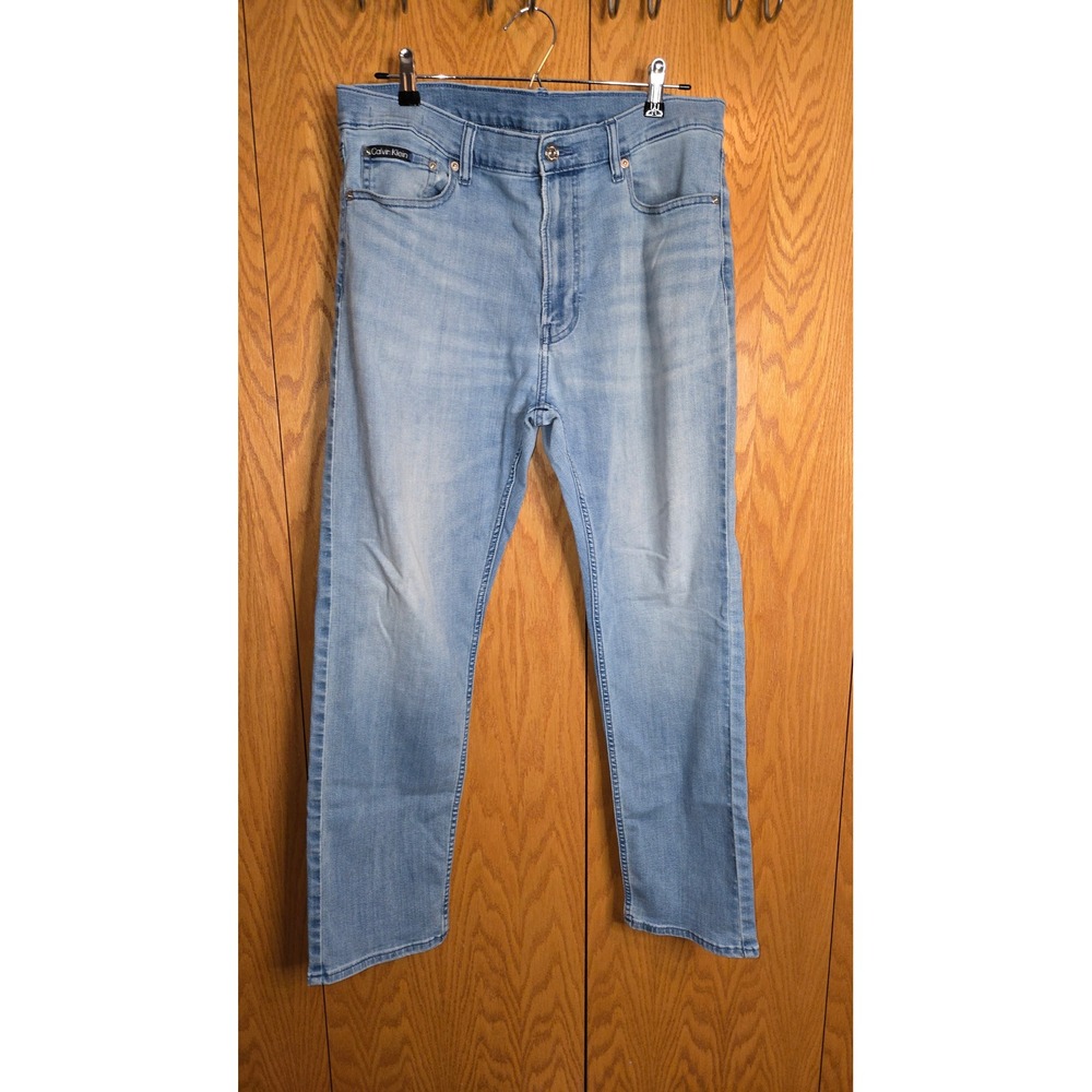 Calvin Klein Womens Light Wash Straight Leg Stretch Denim Jeans Blue size 34x30